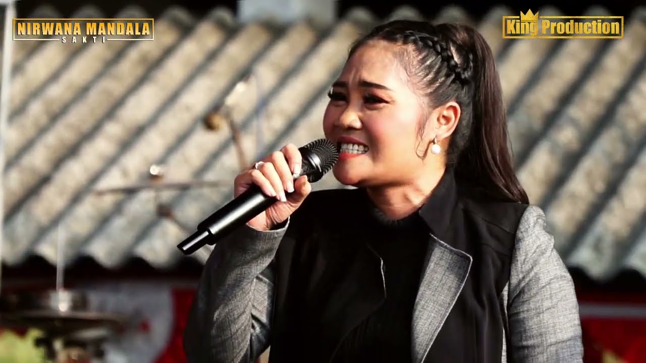 NYUSUBI WETENG SUSY ARZETTY SHOW NADRAN TPI MUNJUNG AGUNG TEGAL  JATENG 24 JULI 2023