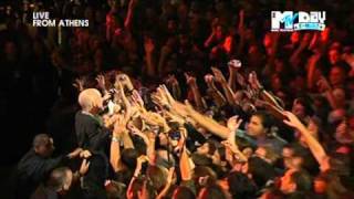 REM Live In Athens  It&#39;s the end of the world