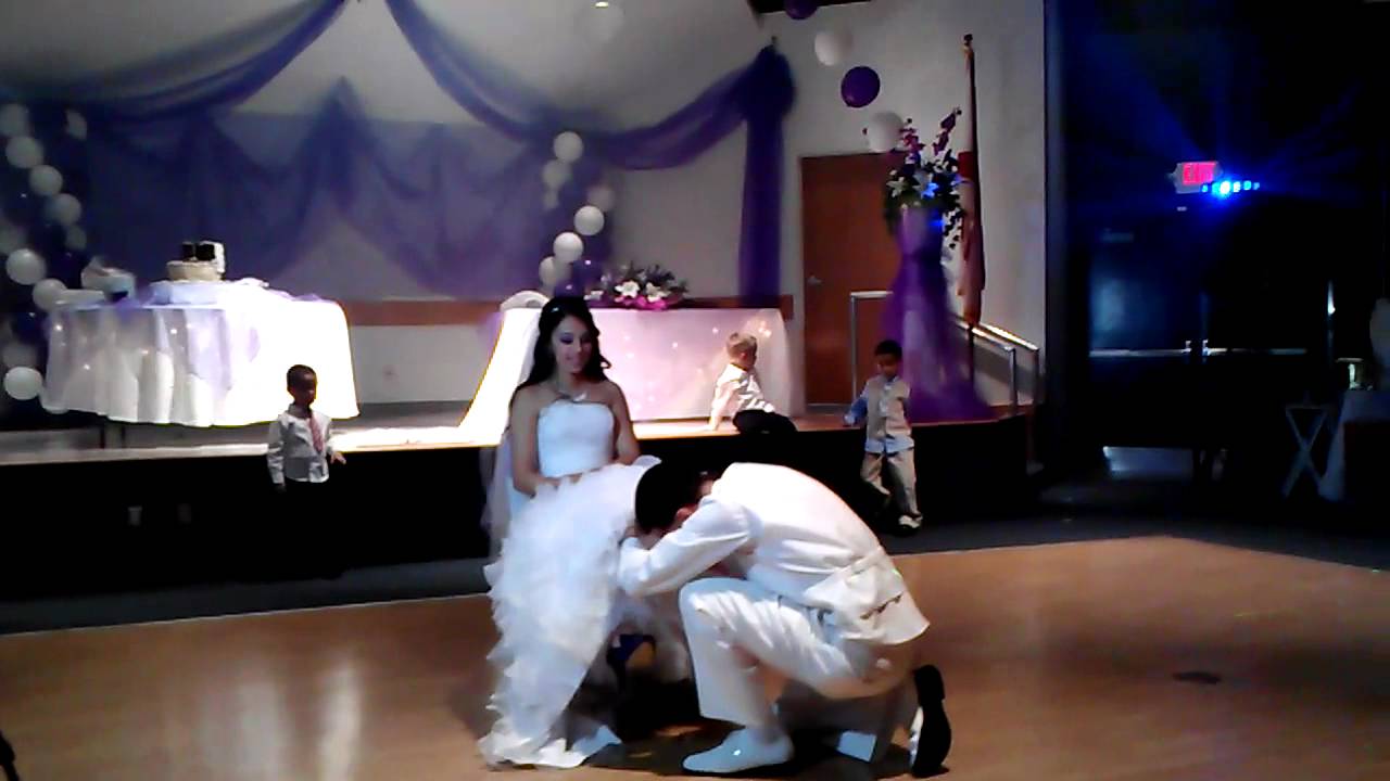 Taking off the Garter (a must watch) YouTube