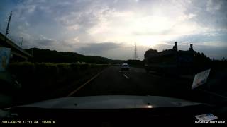 2014/9/20下午遇到無理及危險的超車(前方)