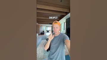 I found the BEST TRAVEL HACK EVER! (Cheap Hotels) #shorts