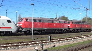 Umspannen des IC im Bahnhof Itzehoe auf Baureihe 218 in Doppeltraktion