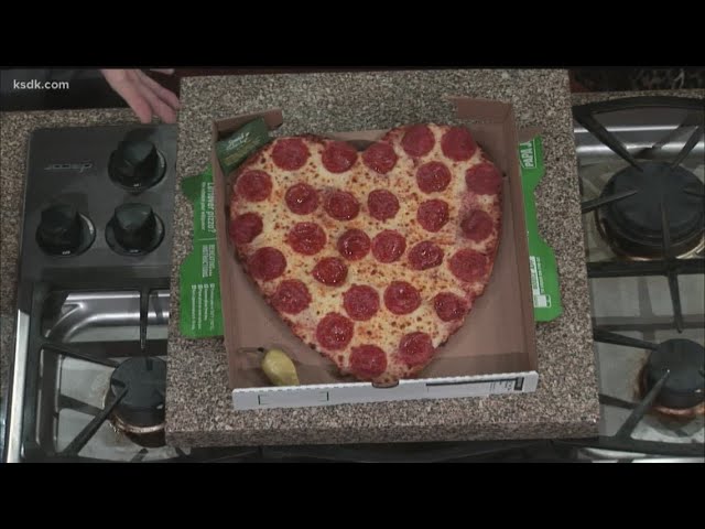 Simple Heart Shaped Kids Pizza for Valentine's Day! #ad #LuvTyson