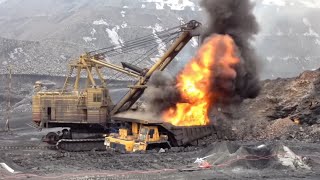 Heavy Equipment Accidents #5 Extreme Dangerous Total Idiots at Work Compilation 2024 Fails and Wins by Heavy Mining Equipment 271,457 views 2 months ago 11 minutes, 41 seconds