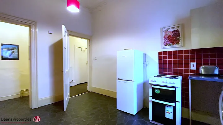 34 St  Patrick Square, Edinburgh, EH8 9EU