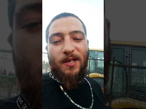 جربت أسند ضهري علي اكتر من حدا فتكرتو بلعب محنك