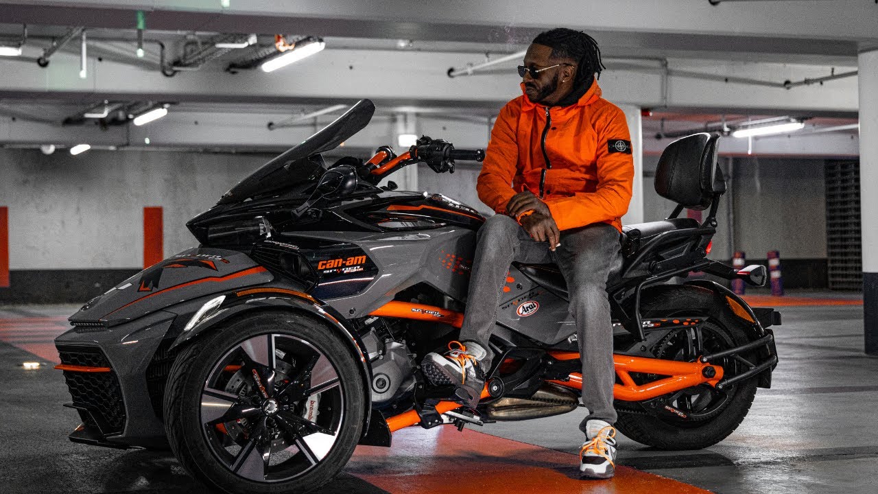Watch Manny - ZZ (Clip Officiel) on YouTube Watch Manny - ZZ (Clip Officiel) on YouTube