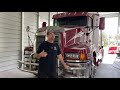 Check out this kenworth T600!!!