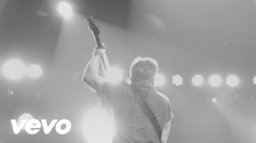 Bruce Springsteen - Death To My Hometown (Live Video)