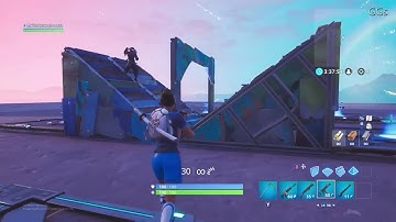 1v1 against the BEST mobile player in my school