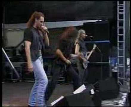 Primal Fear - Running in the Dust (live)