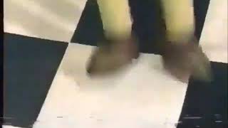 Eureekas Castle - Batleys Silly Feet