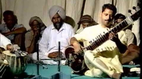 Pandit Harvinder Sharma Raag Jhinjhoti , Shree and Bhatiyali with Ustad Akram Khan