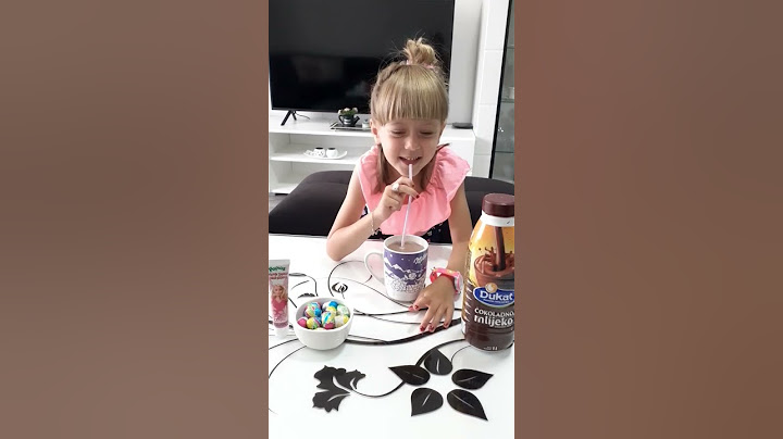 Lamija pije mamin kakao,kaže ljepši i od Dukat ČOKOLADNOG mlijeka🥰 #djeca #shortsviral #kidsvideo