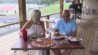 Boonies Restaurant & Pizzeria