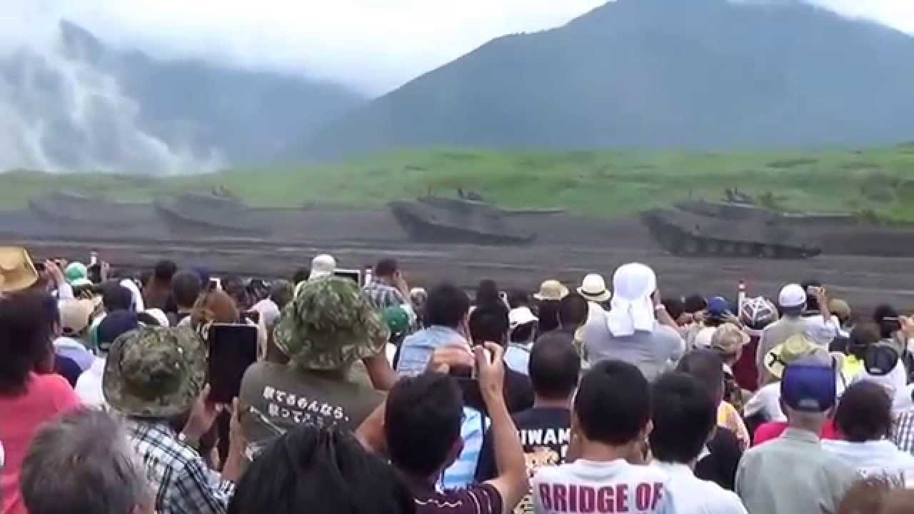 日自衛隊實彈演習砲彈碎片擊傷觀眾 影音 國際 自由時報電子報 日自衛隊實彈演習砲彈碎片擊傷觀眾 影音 國際 自由時報電子報