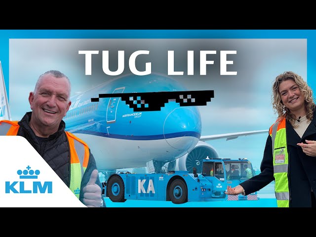 Tuglife: a tow-riffic day with the KLM tugdrivers | Intern On A Mission | KLM class=