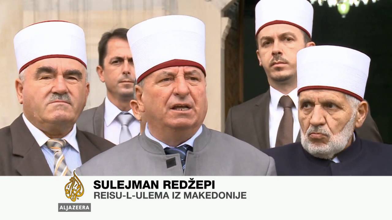 يحتفل مسلمو المنطقة بعيد الأضحى
