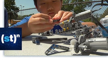 An underwater robotics program is teaching STEM to students