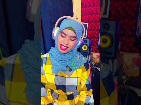 منال عنكبة