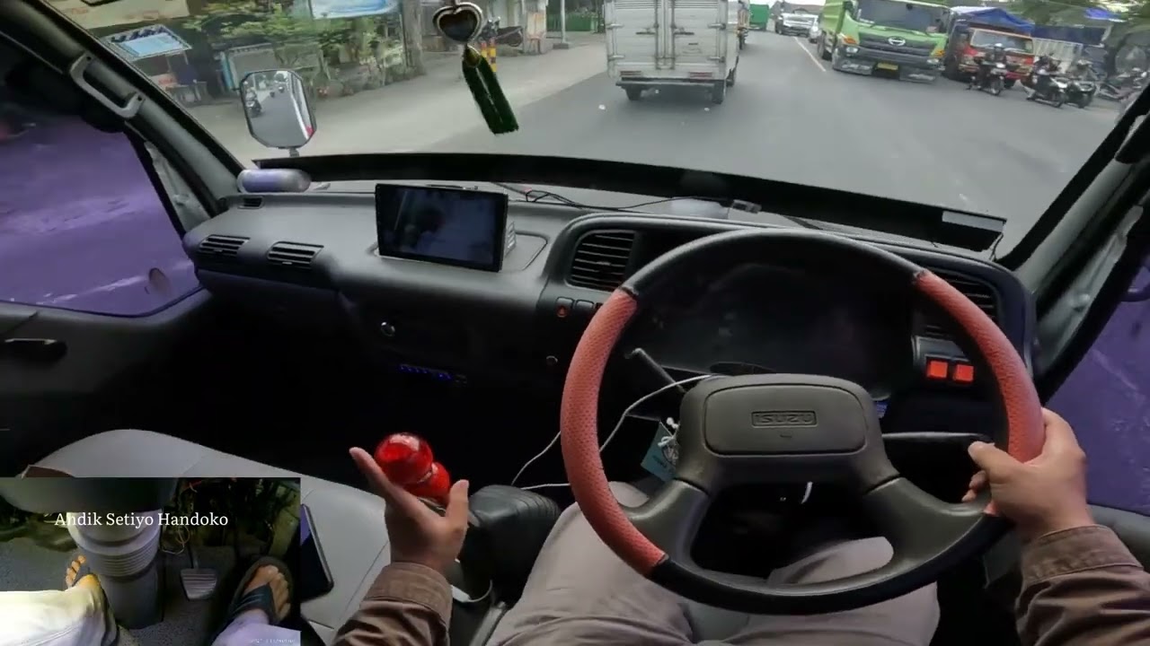 Tutorial Mengemudi Elf Long dan Tes Drive