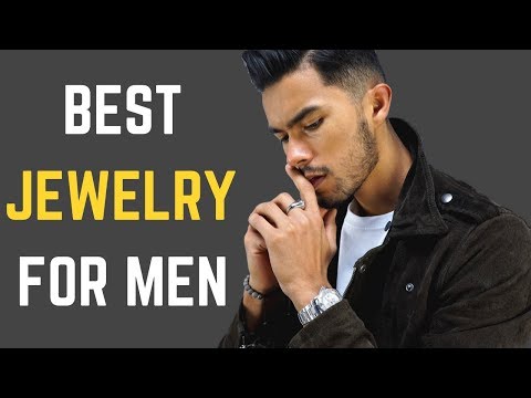 the-5-best-pieces-of-jewelry-for-men-to-wear-(and-how-to-wear-it)