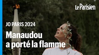 JO Paris 2024 : Laure Manaudou porte la flamme à Olympie