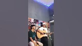 Story wa Kasur Berkain Putih 