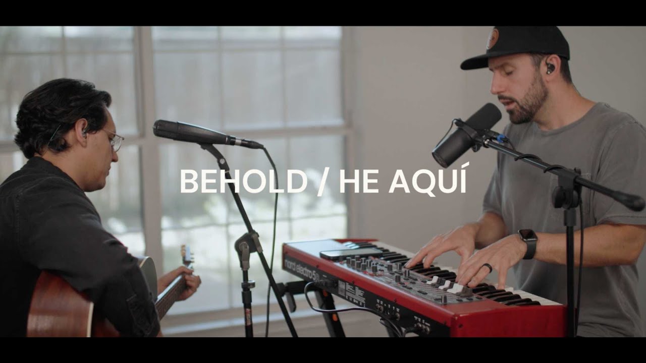 在 YouTube 上觀看「Nico Cabrera & John Finch - Behold/He Aquí」