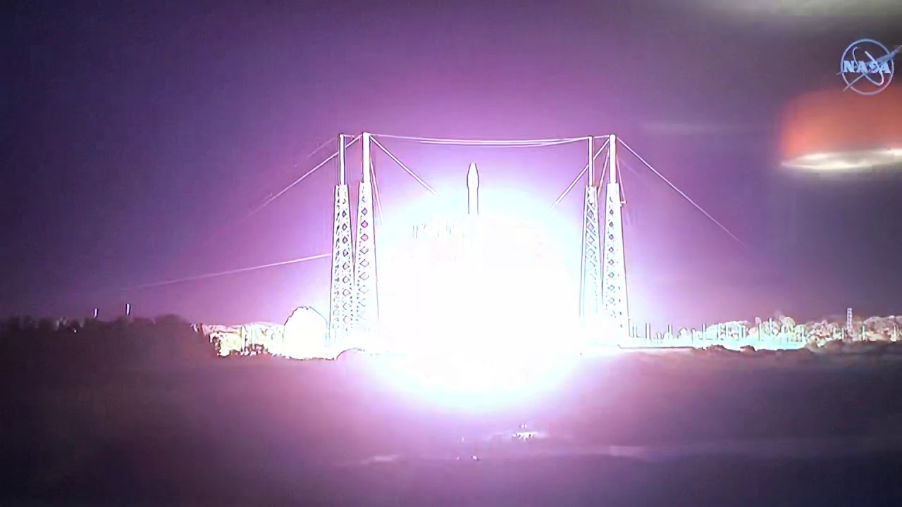 Rocket launch - YouTube