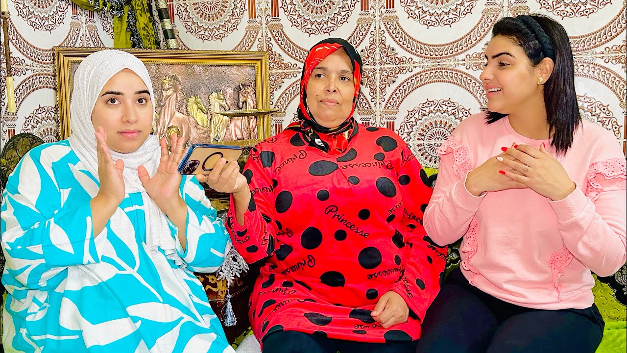 فيلم  قصير:  ماكتبغيش مرات ولدها حيت درويشة💔أوماتوقعاتش بلي 😱...(كما تدين تدان..)😱