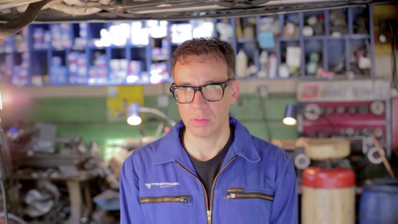 Tonton Joan As Police Woman & Benjamin Lazar Davis - Broke Me In Two - (Official Video) di YouTube Tonton Joan As Police Woman & Benjamin Lazar Davis - Broke Me In Two - (Official Video) di YouTube