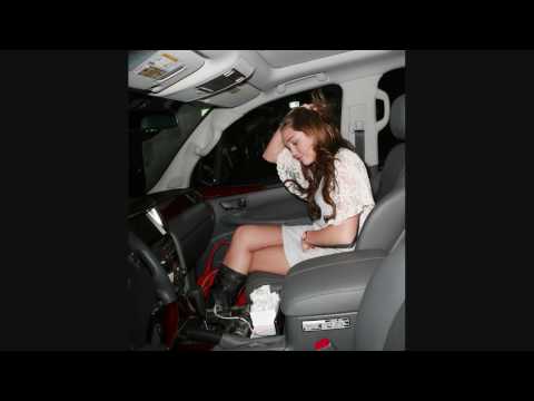 Miley Cyrus leaving Mr Chow Restaurant - 031209 - ...