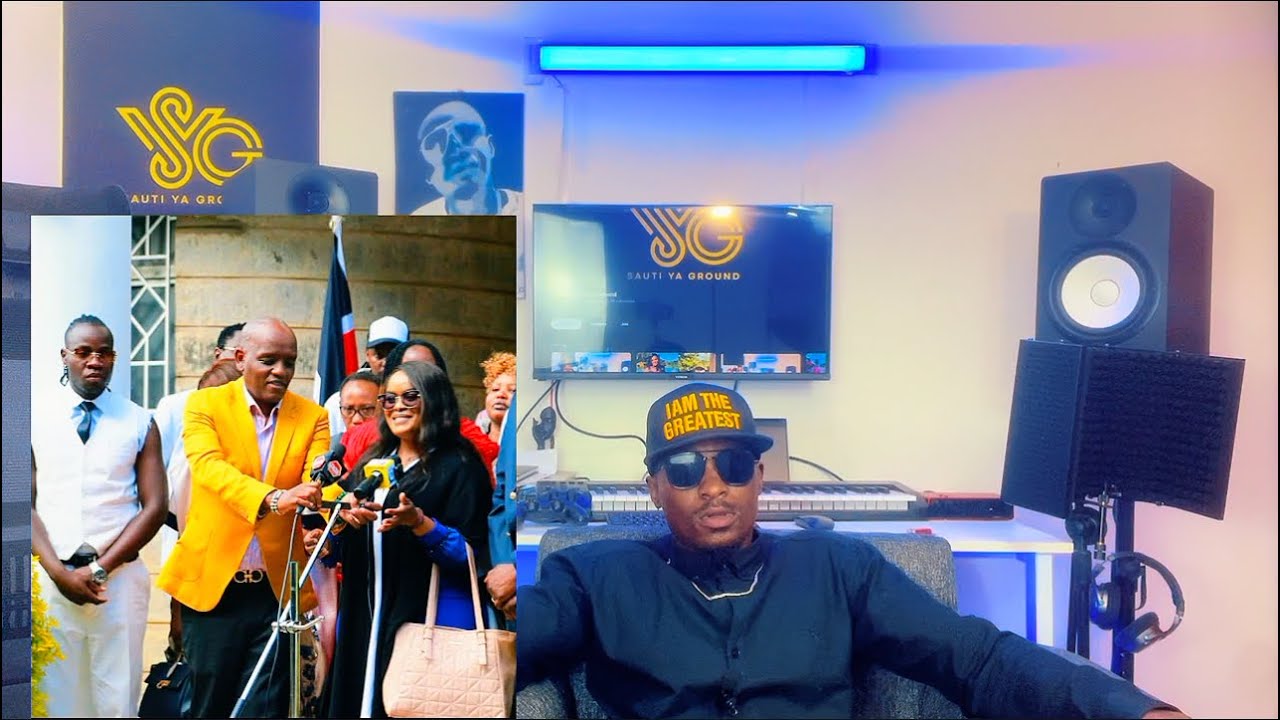 Azias naseswa at mic check postarm