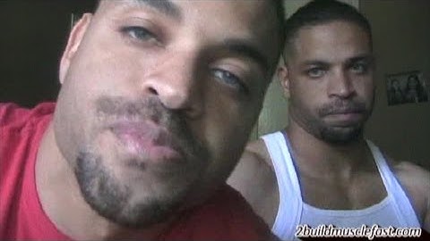 Muscle Building Tip - Find Ways to Stay Motivated BODYBUILDING MOTIVATION @hodgetwins