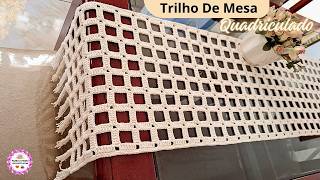 SUCESSO DE VENDAS!TRILHO DE MESA QUADRICULADO EM CROCHÊ COM FRANJAS/CAMINHO DE MESA/PASSO A PASSO