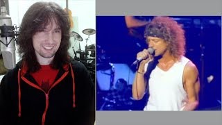 British guitarist analyses Foreigner live in 1993 with Lou Gramm!