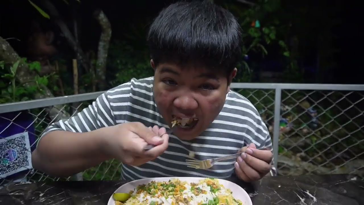 ข้าวผัดไข่ปู ปูแน่นๆ ผัดไฟแรงหอมกลิ่นกระทะ เมนูเร่งด่วน ปาล์มมี่หิวโหน่งโชว์