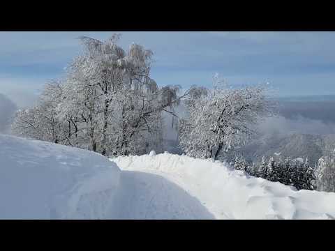 Video: Naseljena Pobočja