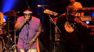 UNCUT FUNK: Knee Deep (11.25.11 Tilburg, Netherlands)  GEORGE CLINTON & PARLIAMENT FUNKADELIC