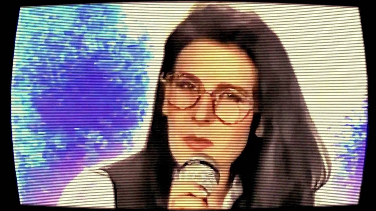 Valerie Dore - Wrong Direction (Extended Video Remastered)