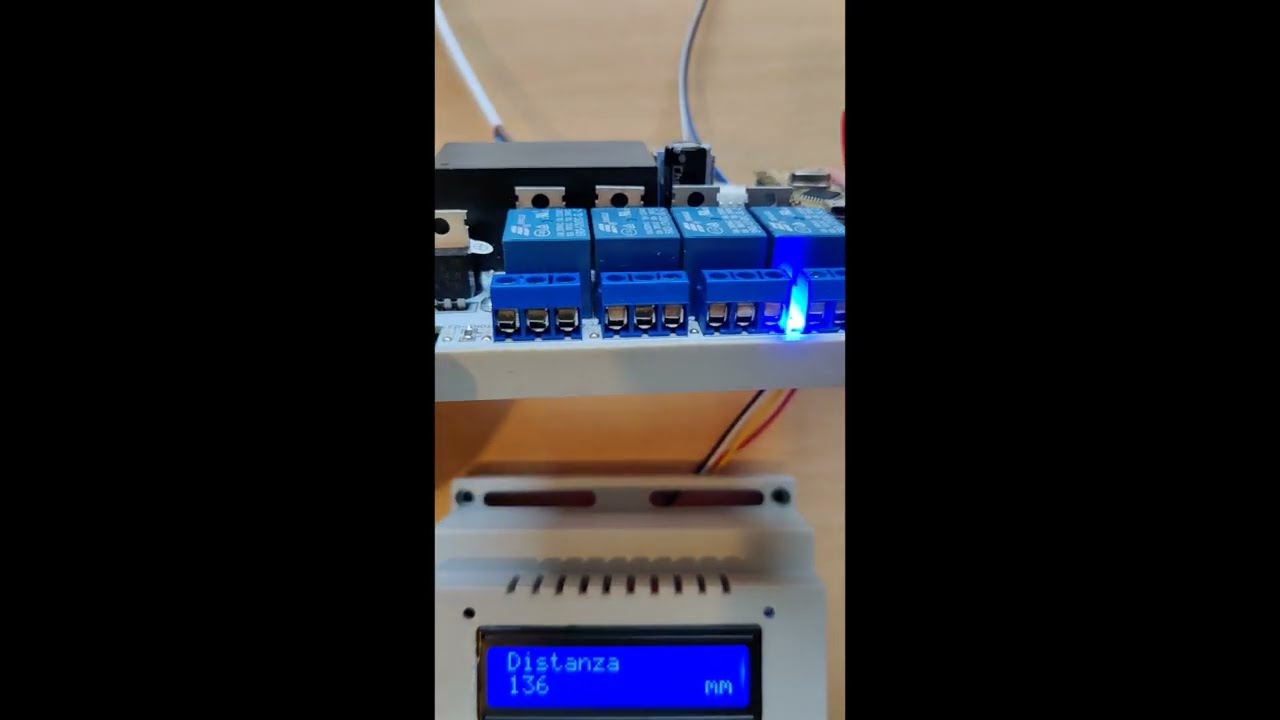 LaserDistanceDIN montaggio su guida DIN distanziometro laser VL53L0X 10-1200mm 4 relè 2 allarmi