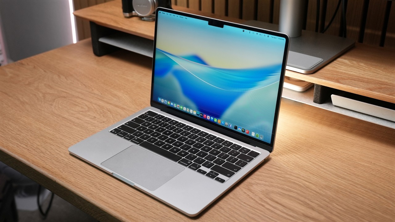 The M5 MacBook Air Is Different Now