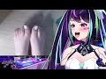 Vtuber showing her *IRL FEET* [Aurora Maqui]