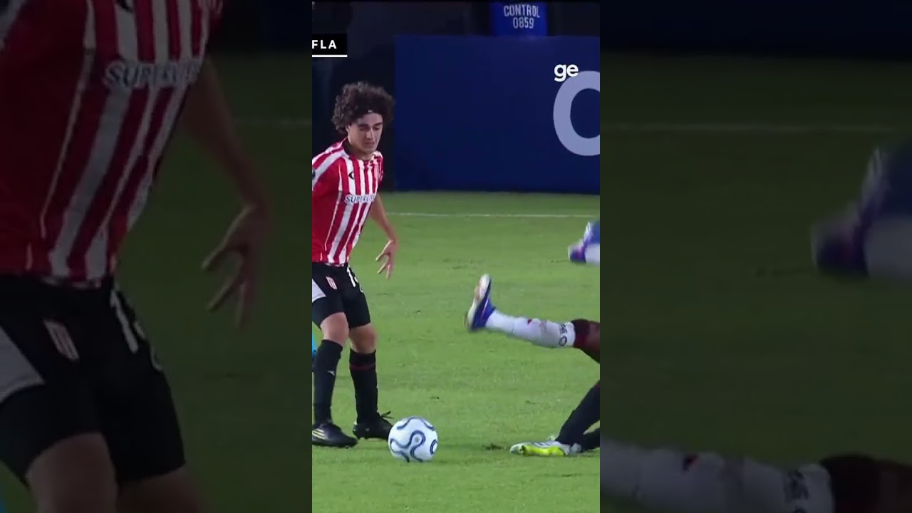 TOMÁS PALACIOS FAZ FALTA DURA EM BRUNO HENRIQUE E NÃO RECEBE CARTÃO | #shorts | ge.globo