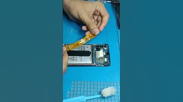How to fix green screen problem in Samsung 😁 #mrsaqitech
