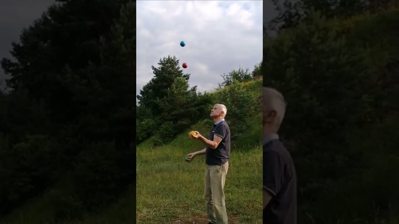 Prysznic (kółko) 4 piłkami. 4 Balls Shower 