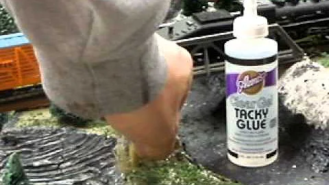 Update on layout. cheap way to add field grass no layout