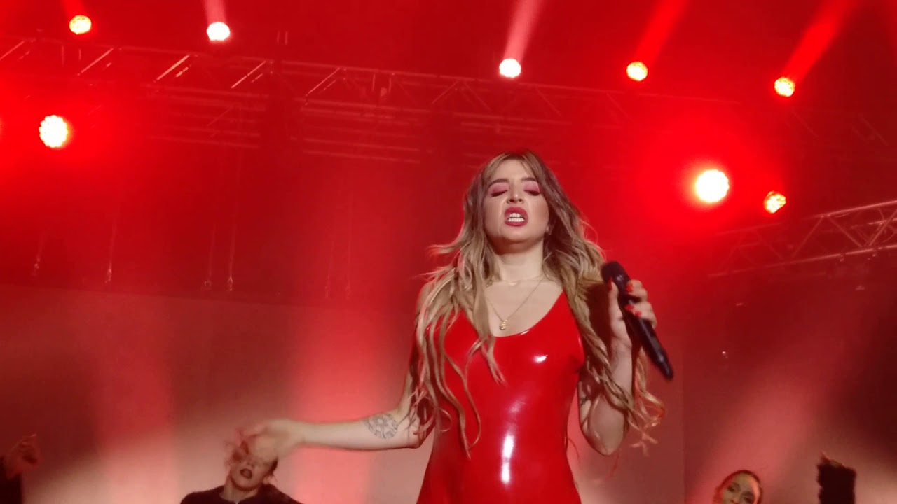 Lola Indigo Granada- Yo ya no quiero na.  #Akelarre