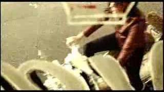 Les Breastfeeders Minijupe Et Watusi 2004